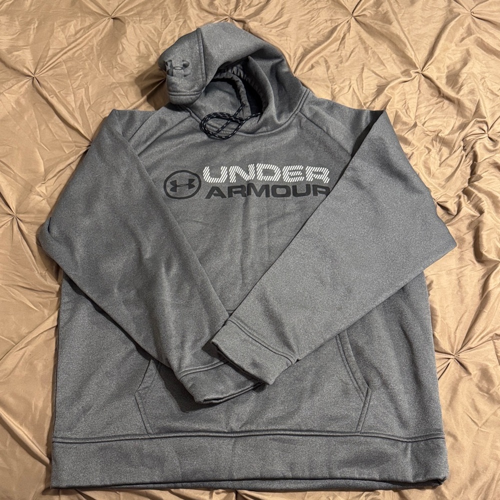 Under Armour Charcoal Men's Hoodie